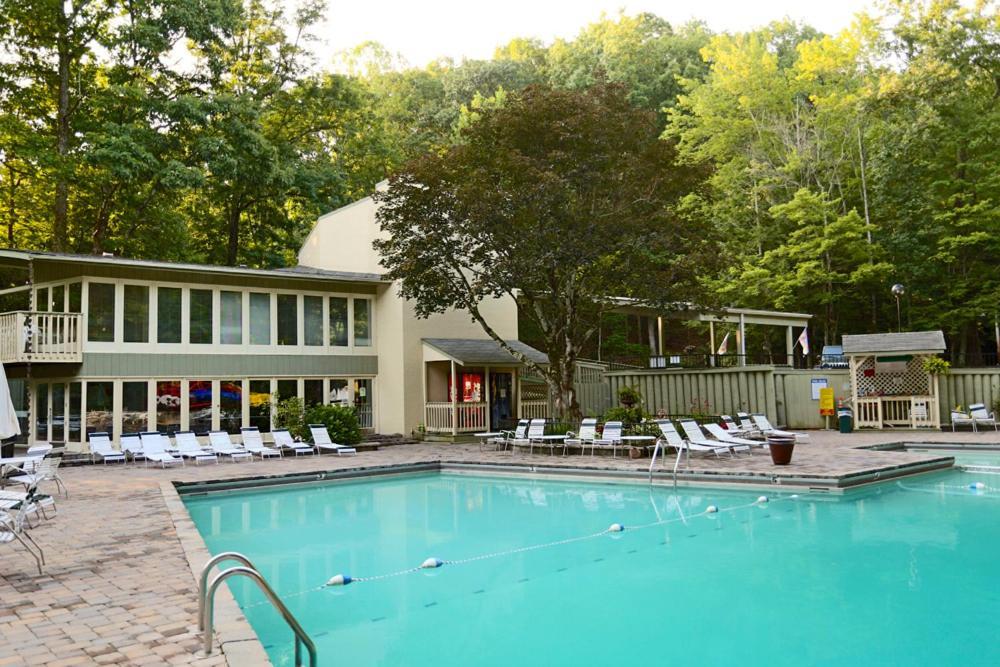 Four Bears Den, Hot Tub, 1089 Of Free Attraction Tickets For Each Paid Day, Dollywood And More Gatlinburg Bagian luar foto